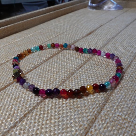 (NWT) Multi Color Fire Agate Faceted Beaded Bracelet (Fits Sm to Lg Wrist) - Picture 4 of 9